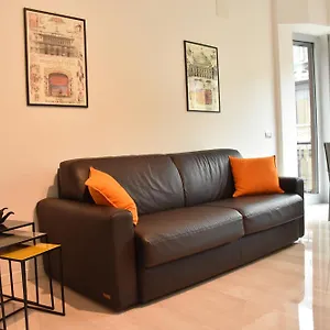 Bruzzanese Apartment Milan