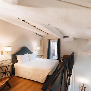 la-croce-doro-santa-croce-suite-apartments-florence.it-tuscanyhotel.com/